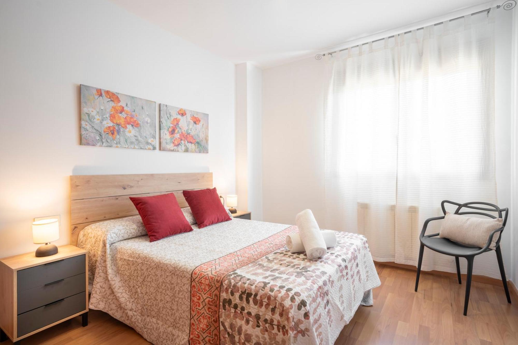 Enjoygranada Emir 3B Y Parking Apartment Bagian luar foto